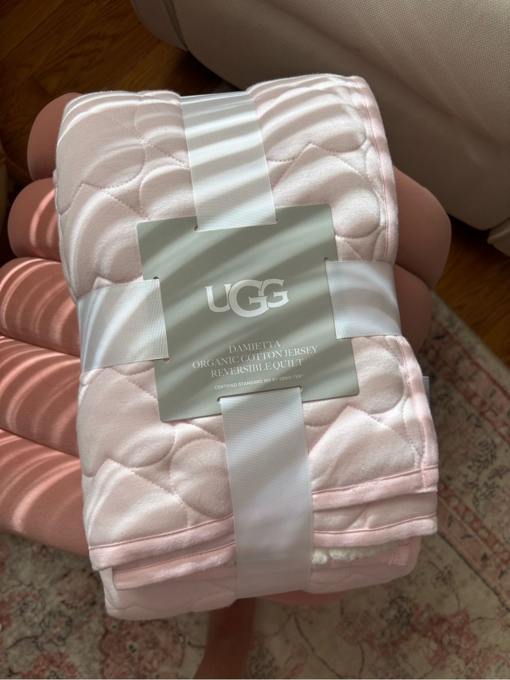 UGG Damietta Organic Cotton Jersey Reversible Baby Quilt - Light Pink